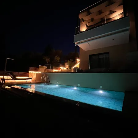 Mylos Ridge - Perseus *