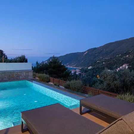 Mylos Ridge - Perseus * Agios Nikitas